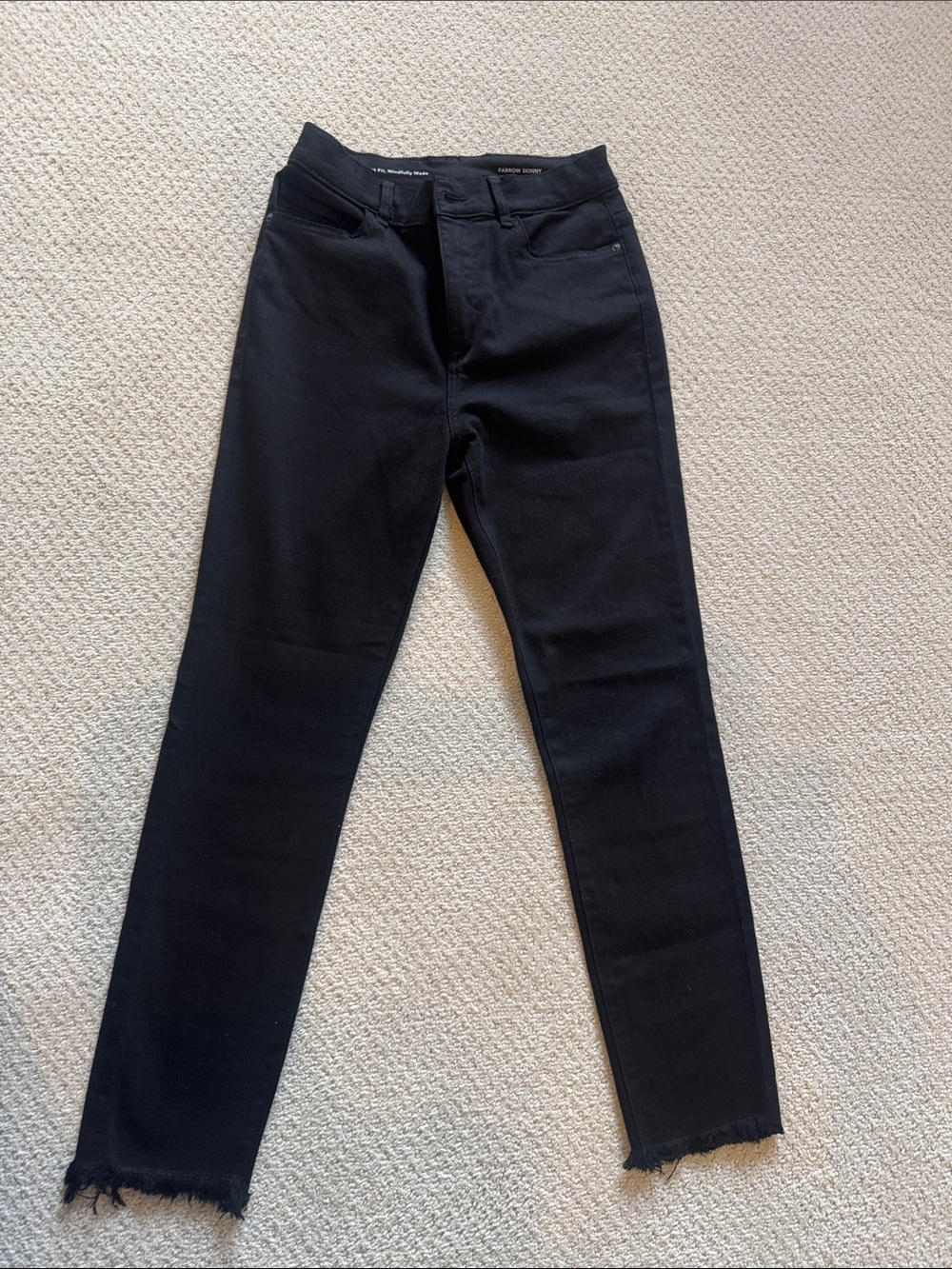 DL1961 Black Ankle Crop Slim Jeans